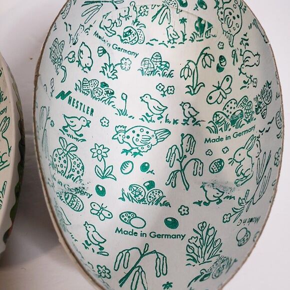 Adorable Vintage Paper Mache Easter Egg Container Box 4" Made in Germany - Picture 7 of 9